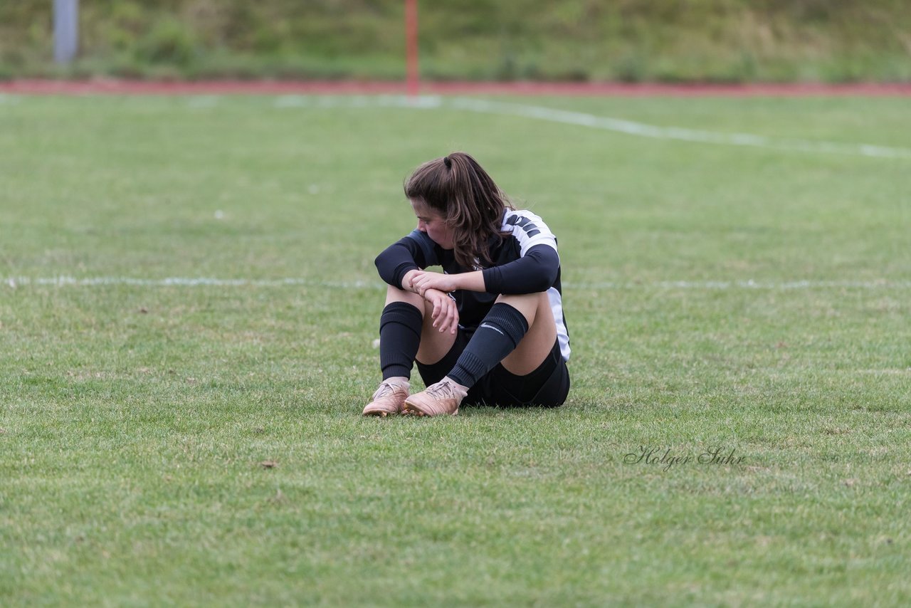 Bild 377 - Frauen Grossenasper SV - SV Steinhorst/Labenz : Ergebnis: 1:3